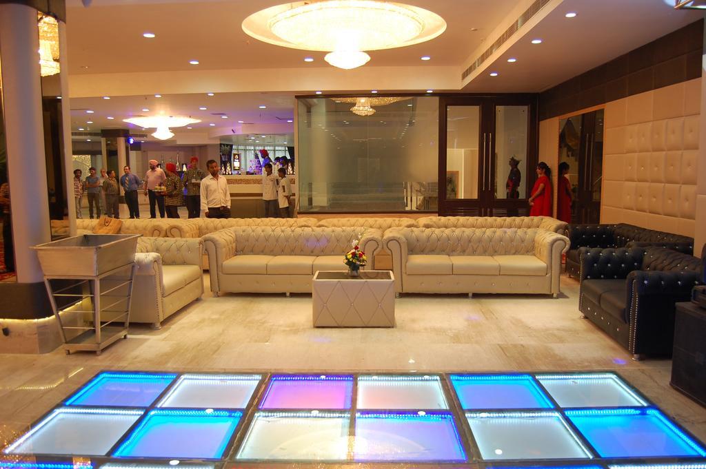 Hotel Jassons Sheesh Mahal Murthal Exterior foto